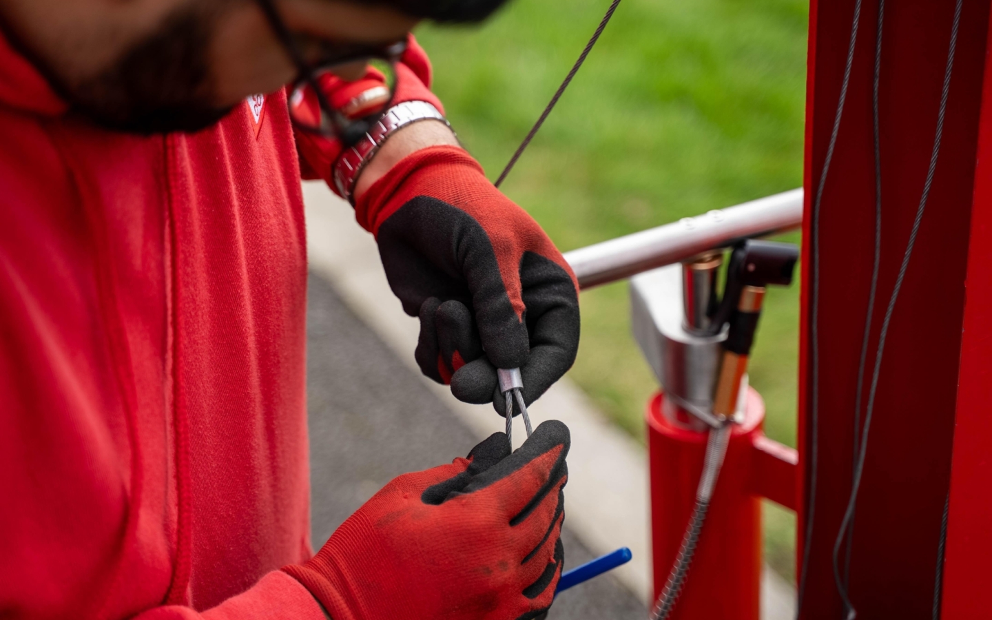 Grease Monkey Copyright Paul Maguire 03985