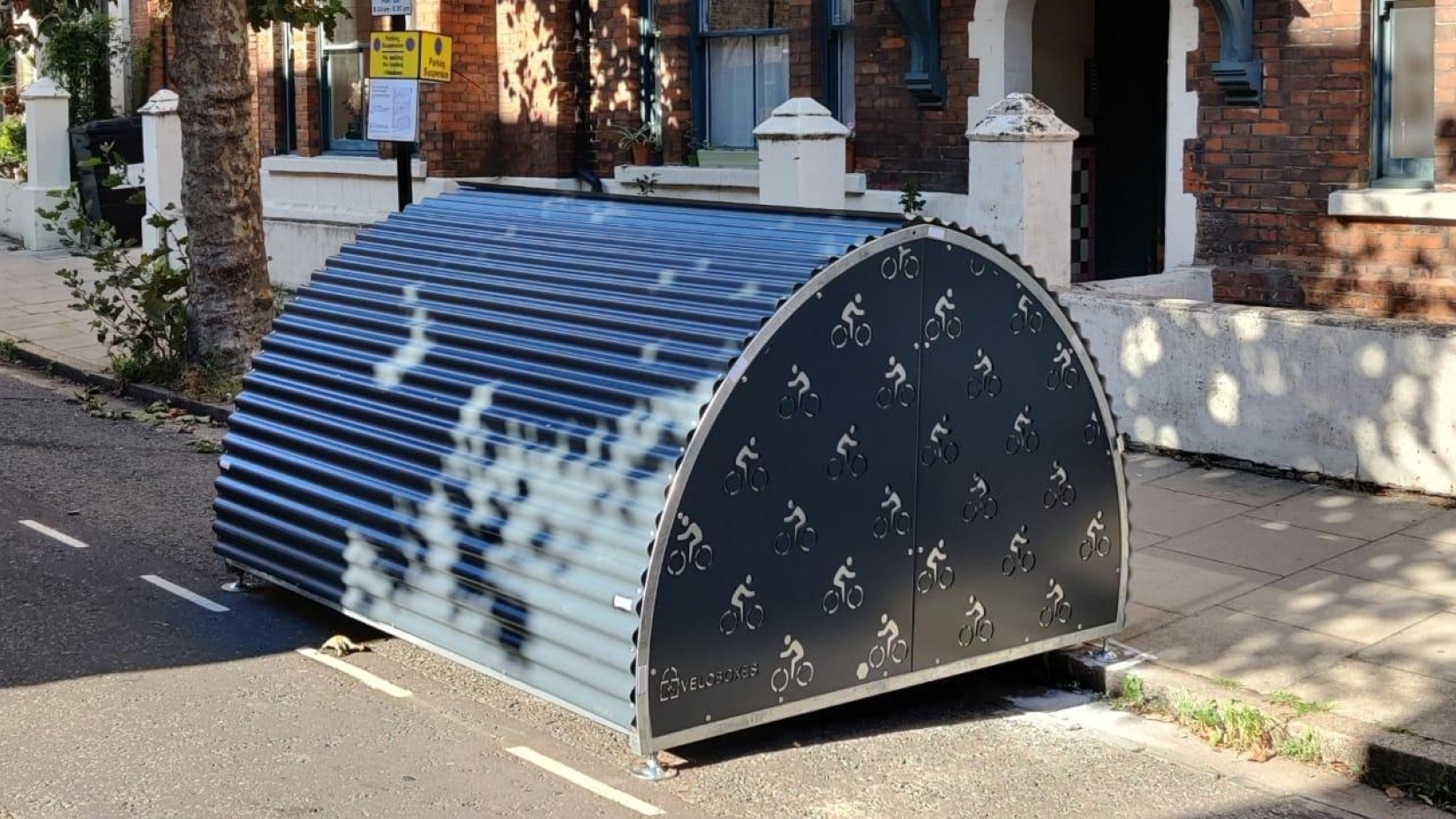 VeloBox on street | GreaseMonkey