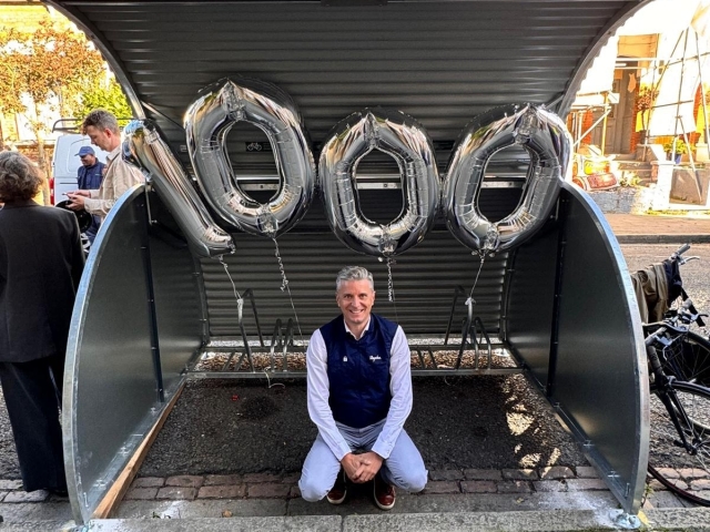 Hackney’s 1000th Hangar